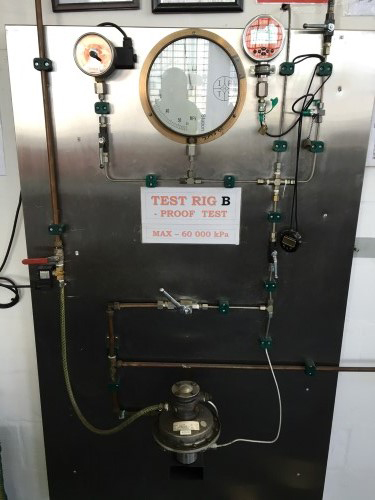 Cylinder test rig in the ESS workshop